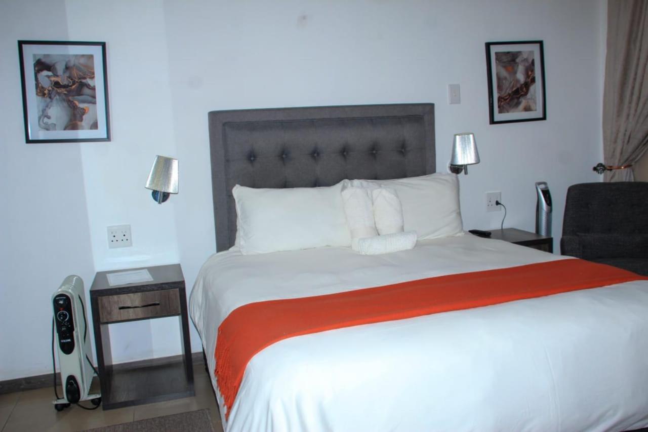 Tranquility Guesthouse Standerton Exterior photo