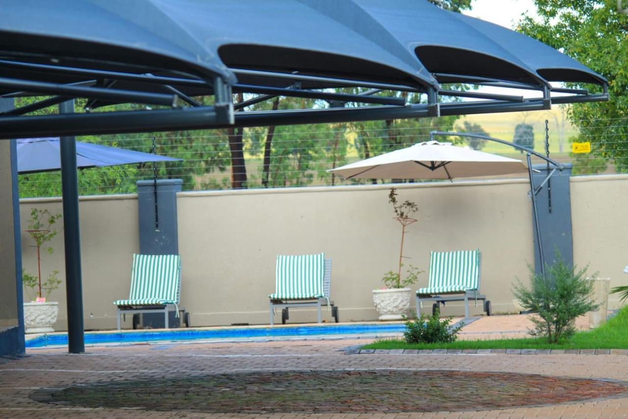 Tranquility Guesthouse Standerton Exterior photo